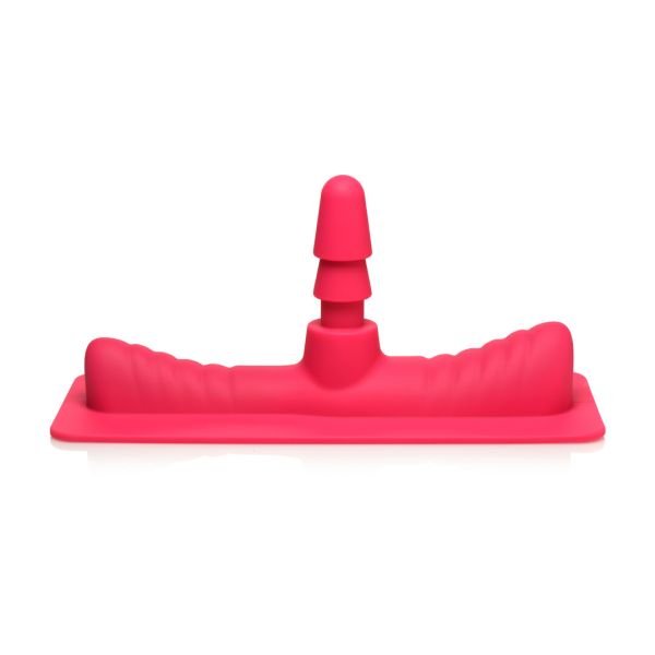 XR Brands zadel machine dildo adapter