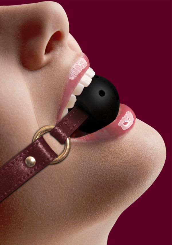 Ouch! Halo leren bal gag