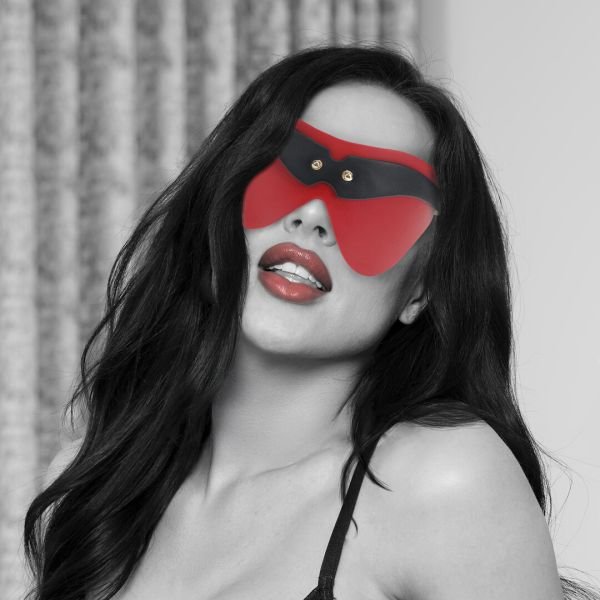 Ouch! Milan geboorde leren blinddoek